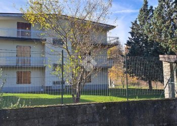 Two-room apartment Via del Cimitero, Borgo Val di Taro - photo 1