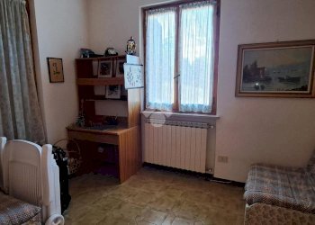 Two-room apartment Via del Cimitero, Borgo Val di Taro - photo 8