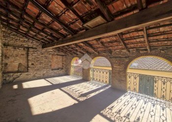Stable - Palace Via Armando Cane, Badalucco - photo 18