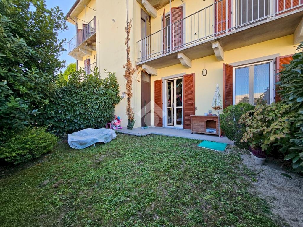 Three-room apartment Via Stazione, Calamandrana - photo 1