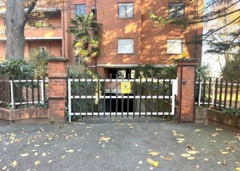 Box Via Giovanni Servais, Torino (zona Parella) - foto 1