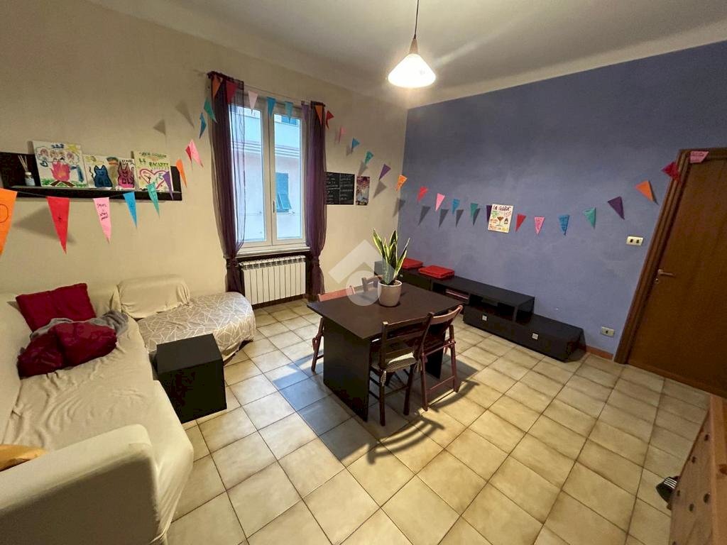 Apartment Via Bobbio, Genova (neighborhood Staglieno) - photo 1