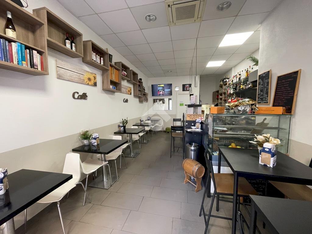 Attività Commerciale Via della Libertà, Genova (zona Foce) - foto 2