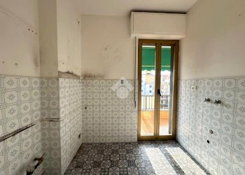 Quadrilocale Via Ugo Foscolo, Savona (zona Santa Rita) - foto 36