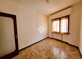 Quadrilocale Via Ugo Foscolo, Savona (zona Santa Rita) - foto 43