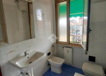 Quadrilocale Via Ugo Foscolo, Savona (zona Santa Rita) - foto 44