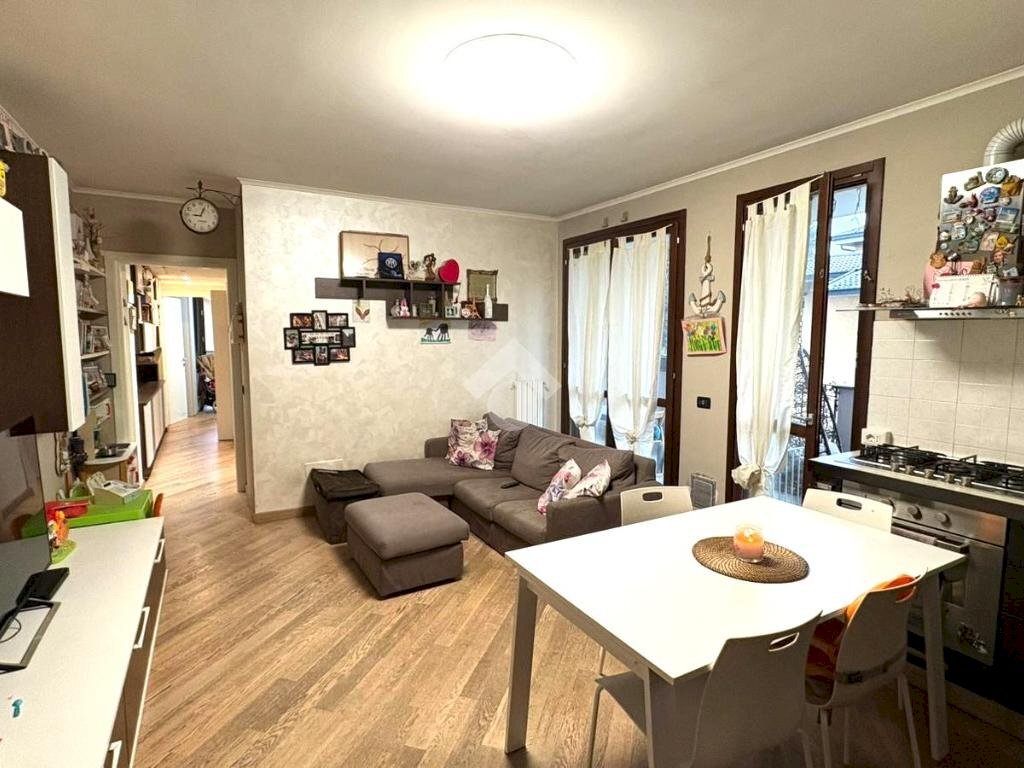 Two-room apartment Via Isolino, Senago - photo 3