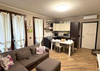 Two-room apartment Via Isolino, Senago - photo 8