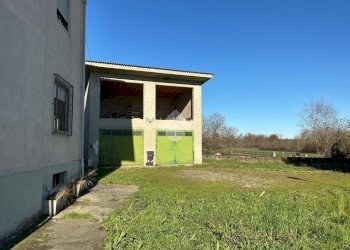 Three-room apartment Via Provinciale, Momo - photo 22