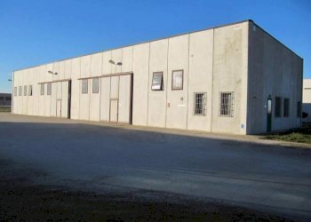 Foto 6 - Commercial Premises Via Vittorio Veneto, Cecina - photo 6