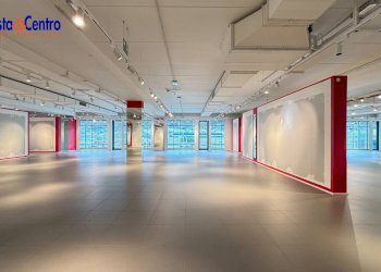 Foto 7 - Locale Commerciale Località Grand Chemin
 
19, Saint-Christophe - foto 7