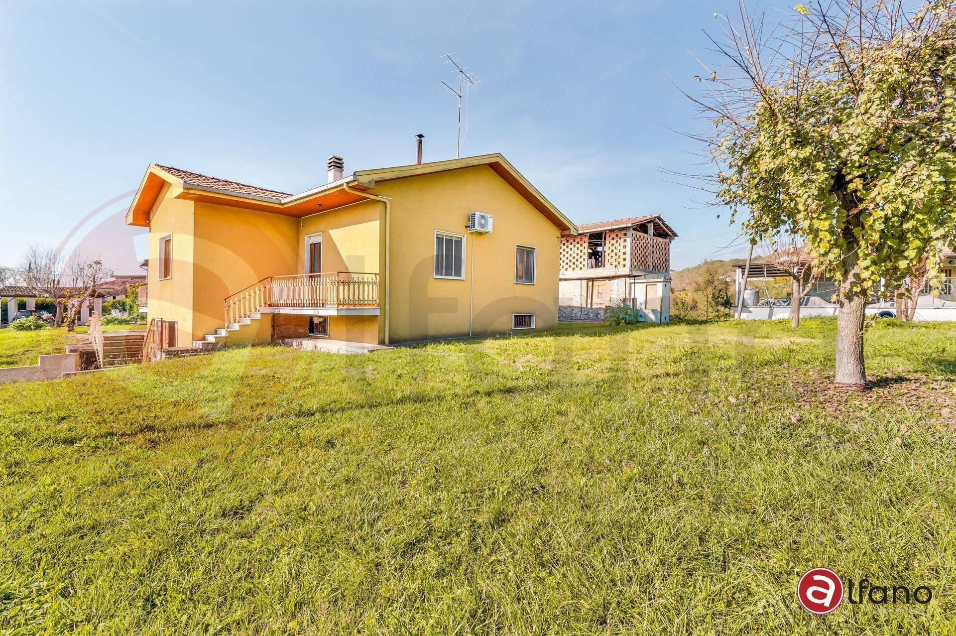 Foto 1 - Casa indipendente Contrada Rondinella, Arpino - foto 1