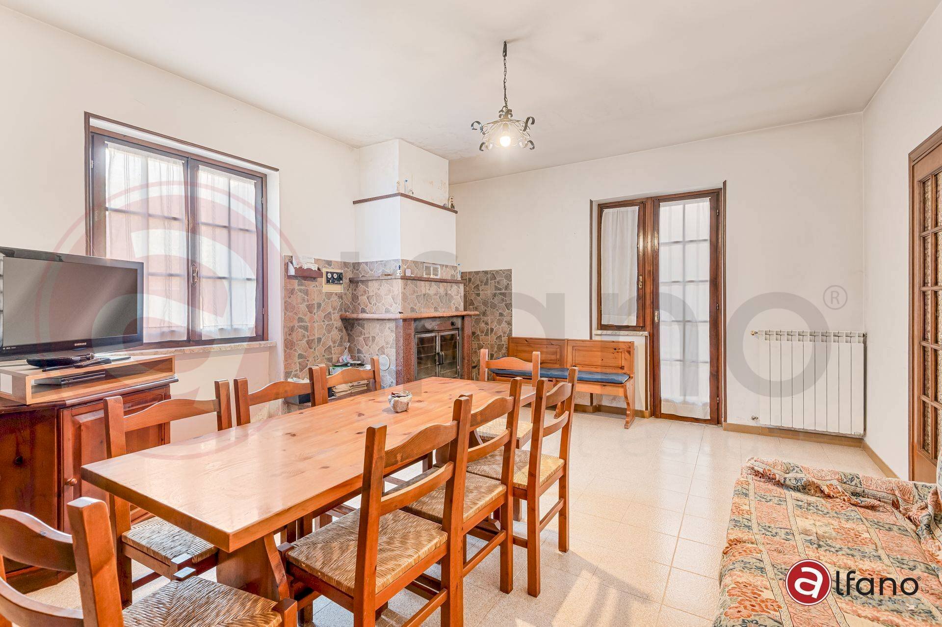 Foto 2 - Independent house Contrada Corneto
 
9, Pontecorvo - photo 2