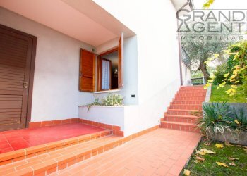 Foto 23 - Villa via san zeno
 
43, Torri del Benaco - foto 23