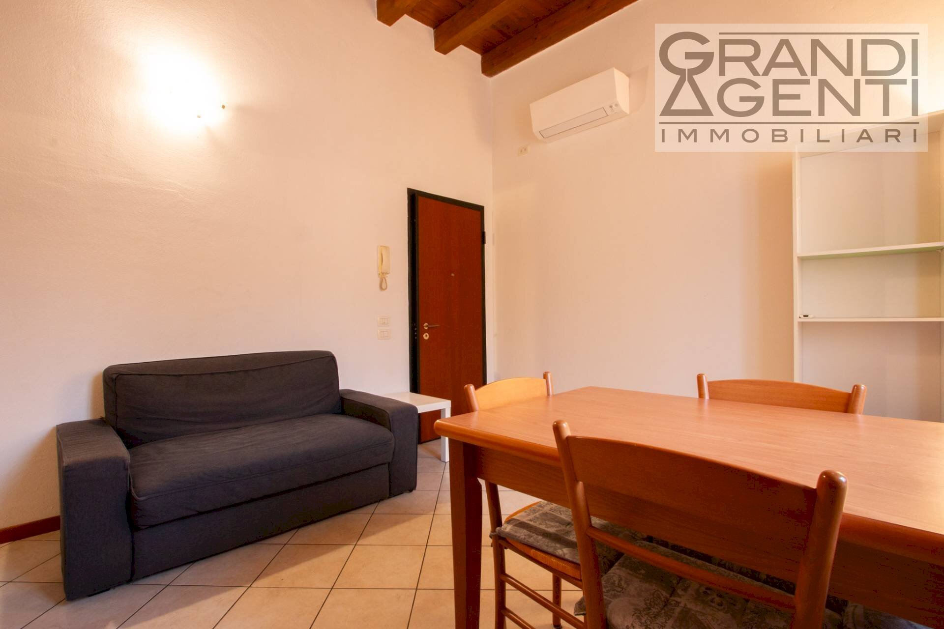 Foto 2 - Two-room apartment via dietro filippini
8, Verona - photo 2