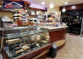 Foto 2 - Commercial Activity via vigasio, Verona - photo 2