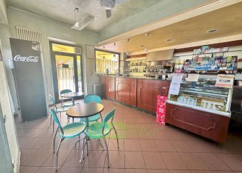 Foto 3 - Locale Commerciale Via Aso
 
26, Ortezzano - foto 3