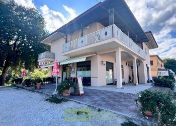 Foto 10 - Locale Commerciale Via Aso
 
26, Ortezzano - foto 10