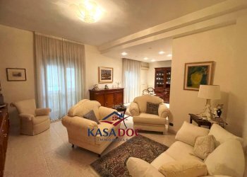 Foto 2 - Three-room apartment Via Giuseppe Schiavi, Catanzaro - photo 2