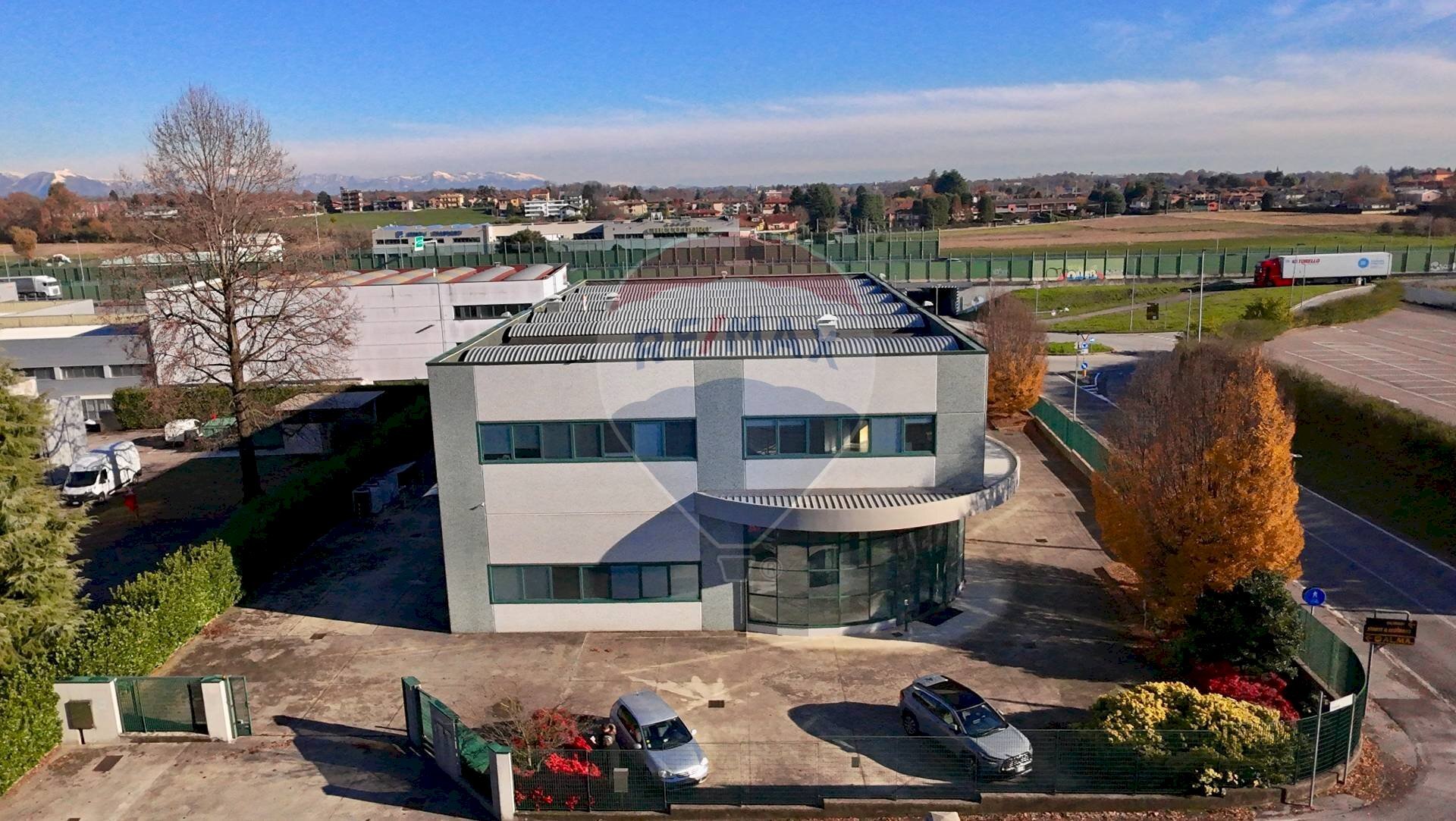 Edificio all\'aperto - Capannone Via Vivaldi
 
2, Cadorago - foto 2