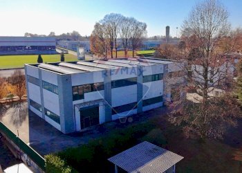 Edificio all\'aperto - Capannone Via Vivaldi
 
2, Cadorago - foto 5