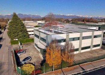 Edificio all\'aperto - Capannone Via Vivaldi
 
2, Cadorago - foto 8