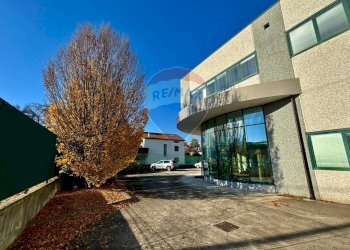 Edificio all\'aperto - Capannone Via Vivaldi
 
2, Cadorago - foto 10