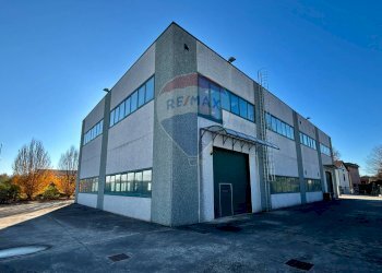 Edificio all\'aperto - Capannone Via Vivaldi
 
2, Cadorago - foto 24