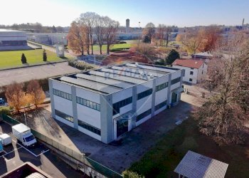 Edificio all\'aperto - Capannone Via Vivaldi
 
2, Cadorago - foto 35