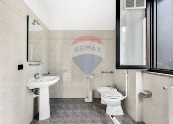 Bagno - Ufficio Via Montello
 
16, Melzo - foto 12