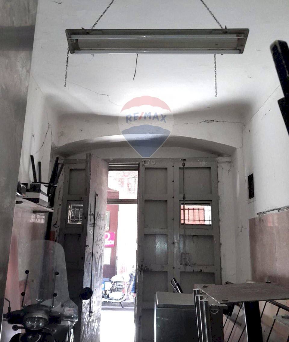 Edificio all\'aperto - Commercial Premises VIA MATERASSAI
 
37, Palermo - photo 1