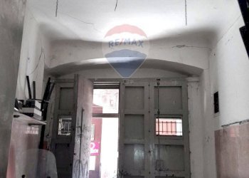 Edificio all\'aperto - Commercial Premises VIA MATERASSAI
 
37, Palermo - photo 1