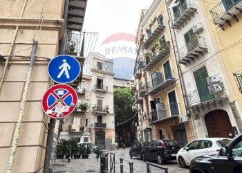 Edificio all\'aperto - Commercial Premises VIA MATERASSAI
 
37, Palermo - photo 12