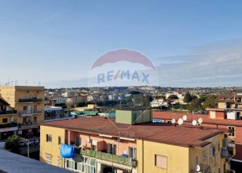 Edificio all\'aperto - Trilocale Via Campana
 
403, Quarto - foto 6