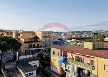 Edificio all\'aperto - Trilocale Via Campana
 
403, Quarto - foto 8