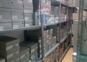 Dispensa di stoccaggio - Shop Corso Italia
 
21, Acireale - photo 10