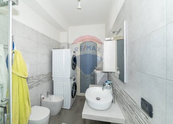 Bagno - Villa a Schiera via san josè escrivà
 
1, Tremestieri Etneo - foto 13