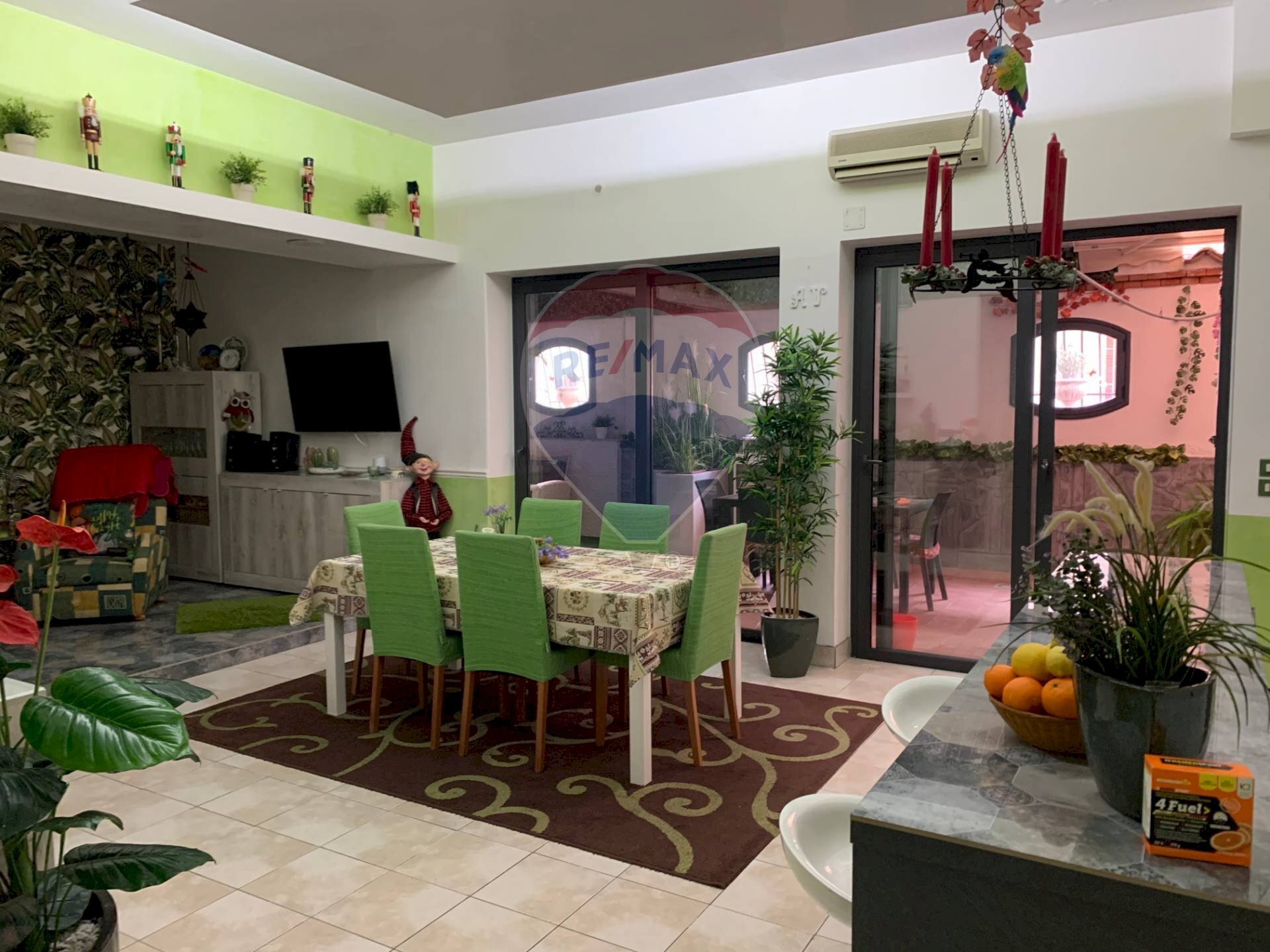 Sala da pranzo - Hotel Via della Quercia
7, Nicolosi - foto 2