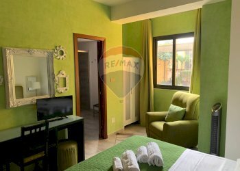 Soggiorno - Hotel Via della Quercia
 
7, Nicolosi - foto 4
