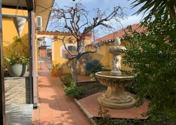 Giardino - Hotel Via della Quercia
 
7, Nicolosi - foto 5