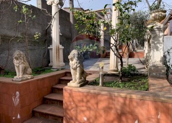 Giardino - Hotel Via della Quercia
 
7, Nicolosi - foto 52