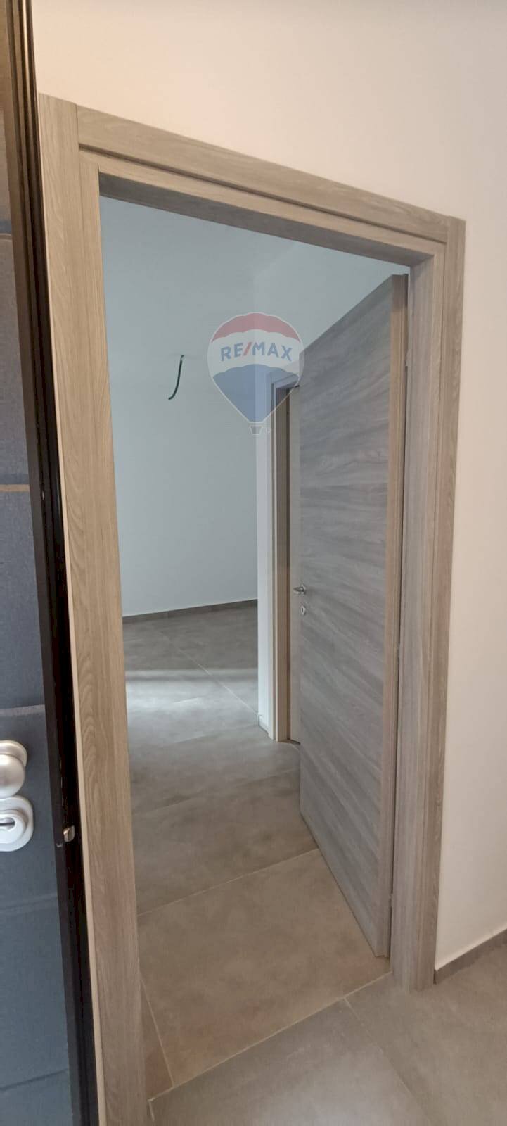 Hall / corridoio - Non-buildable land Via Spoto
 
13, Aci Catena - photo 3