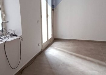 Stanza vuota - Terreno non edificabile Via Spoto
 
13, Aci Catena - foto 7