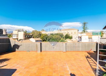 Terrazza - Casa indipendente Via Dafnica / Vico Gambini
 
2, Acireale - foto 10