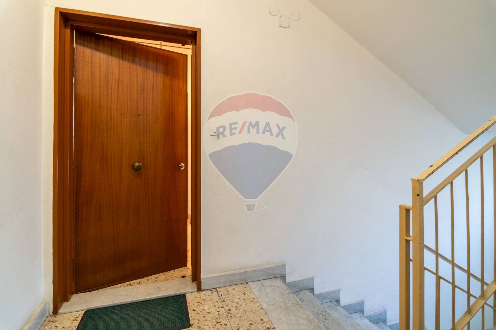 Hall / corridoio - Quadrilocale Via Don Giovanni Minzoni
 
6, Catania - foto 3