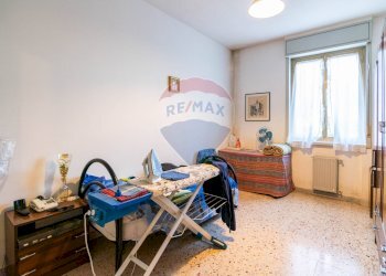 Camera / camera da letto - Quadrilocale Via Don Giovanni Minzoni
 
6, Catania - foto 15