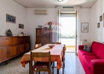 Sala da pranzo - Quadrilocale Via Don Giovanni Minzoni
 
6, Catania - foto 20