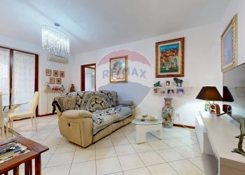 Soggiorno - Appartamento Via della Gronda
 
187, Viareggio - foto 2