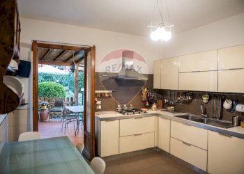 Cucina - Appartamento viale Vittorio Veneto
 
14, Rignano sull'Arno - foto 4