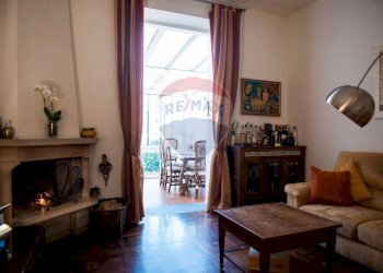 Soggiorno - Appartamento viale Vittorio Veneto
 
14, Rignano sull'Arno - foto 5